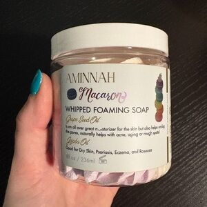 Aminnah Macaron Whipped Foaming Soap